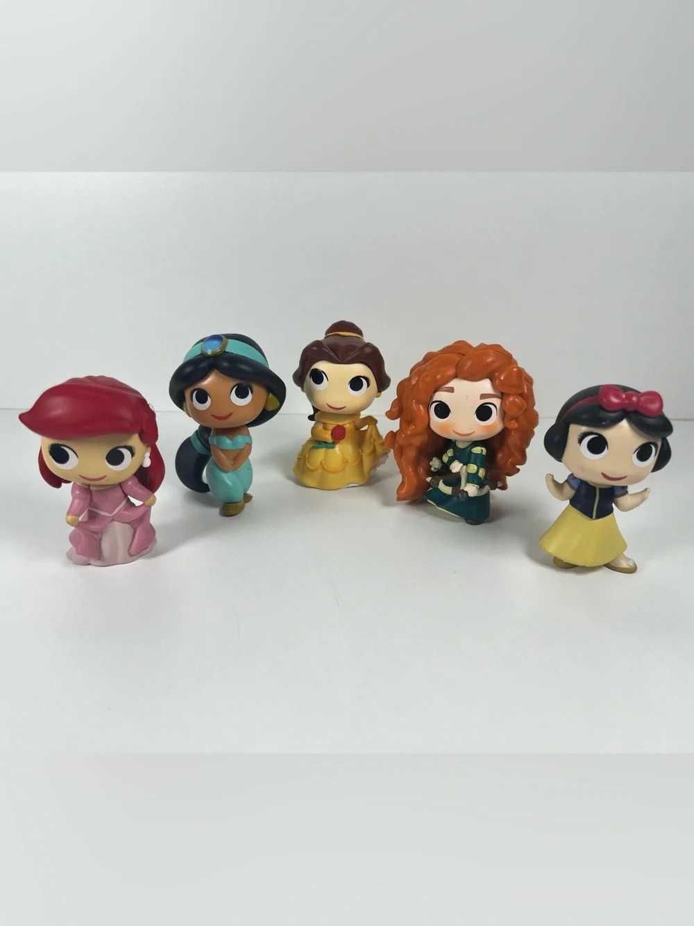 Funko Bitty Pop Disney Princess Figure Set Ariel Belle Jasmine Snow White Merida